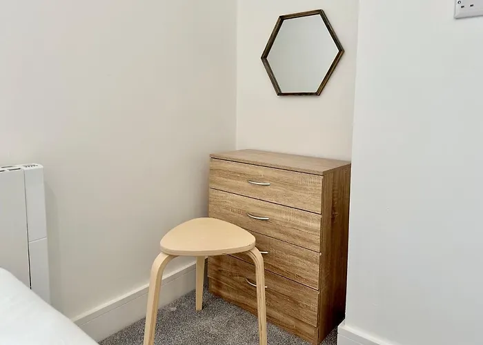 Fountain No 5 With Free Parking Apartament York